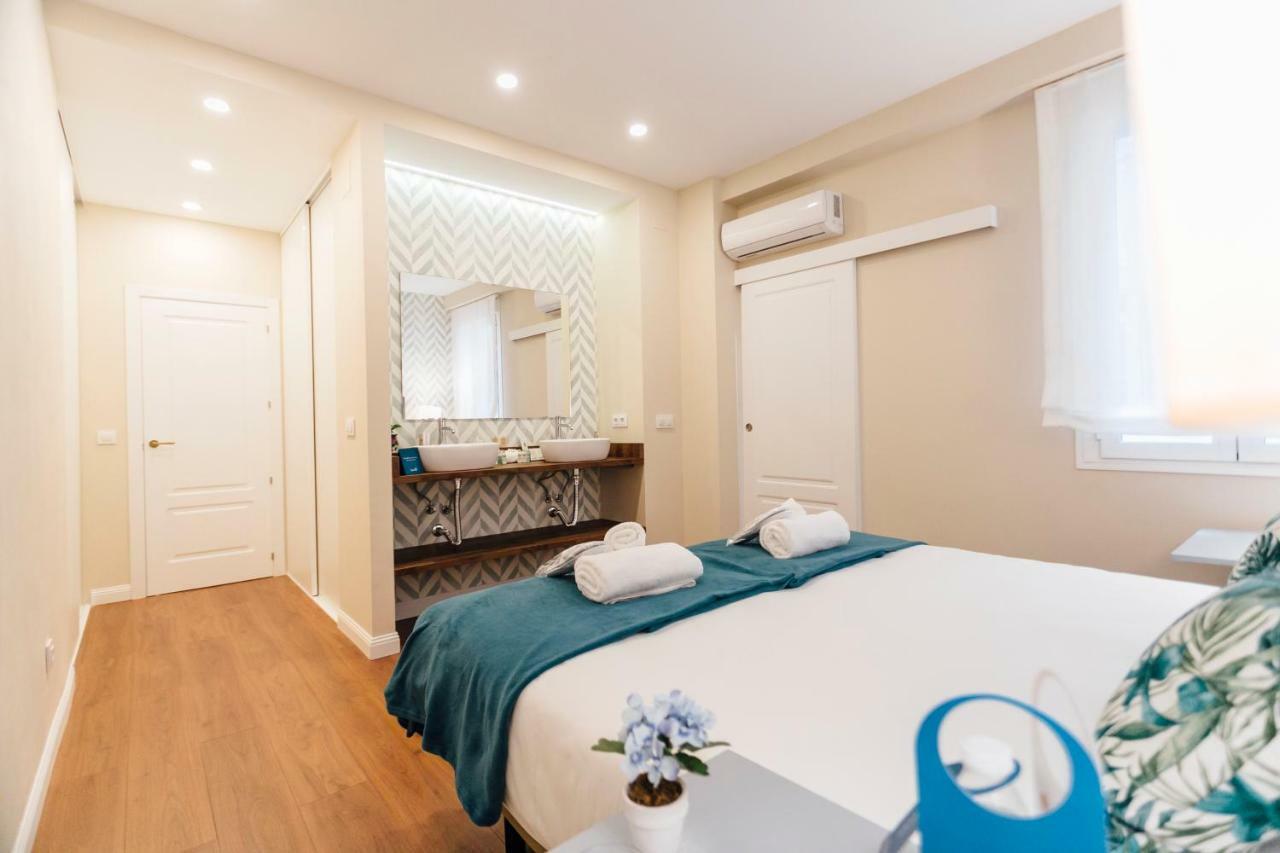 Stylish And Wide- 3Bdr 3Bth- Los Remedios Sevilla Eksteriør bilde